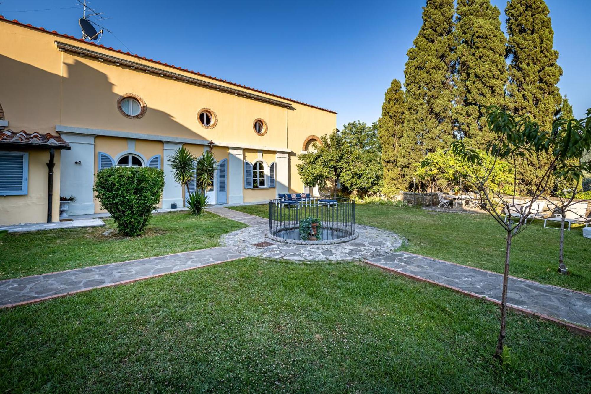 Luxury Limonaia With Jacuzzi Near Florence San Jacopo al Girone Exterior foto